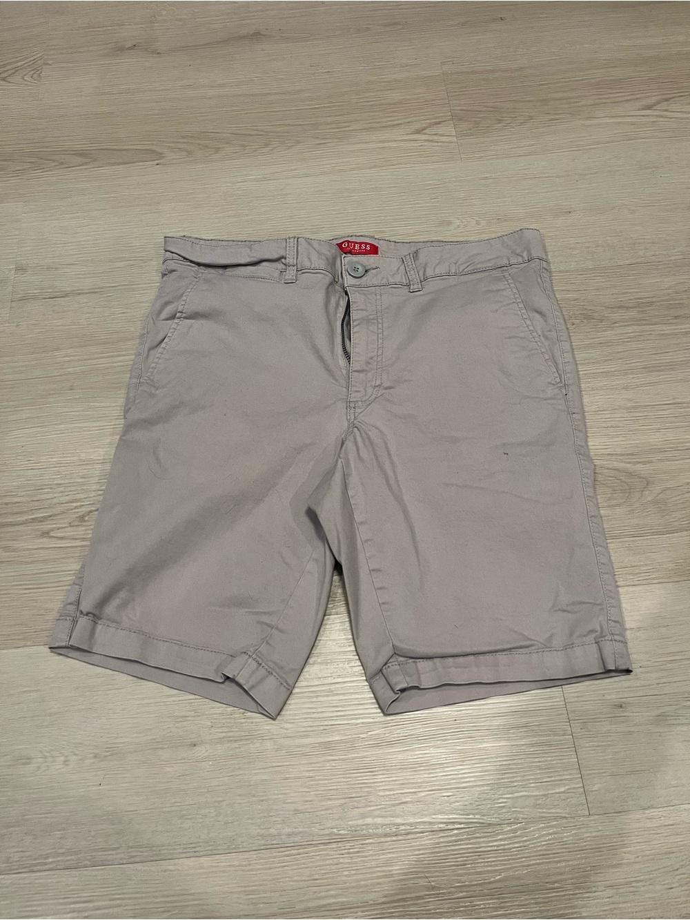 GUESS Men's Light Taupe Flat Front Shorts